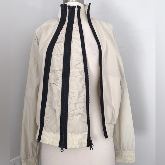 Stella McCartney NYLON THREE FULL ZIP FRONT CLOSURE LINED ZIP POCKET JACKET - Picture 9 of 12